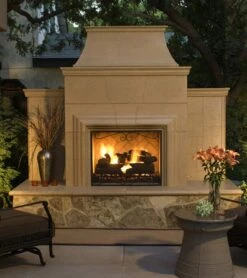 American Fyre Designs Grand Cordova Outdoor Gas Fireplace -Lennox Fires Shop grand cordova ls 2